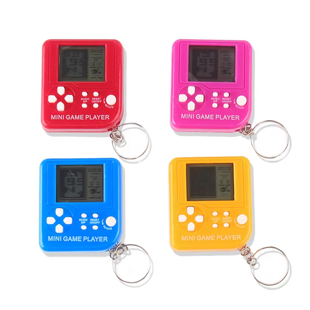 Mini Classic Game Machine Keychain Children's Handheld Retro Nostalgic Console With Keyring Video Game 26 Games Gift HH