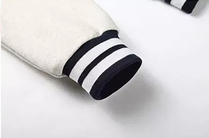 Vestes universitaires en laine de haute qualité pour hommes pour l'hiver Patches personnalisés Manches en cuir Logos personnalisés Élégant mince High Street - Product Image 3