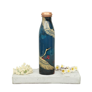 Grande bouteille d'eau en métal en cuivre antique Taille et forme personnalisables pour les grossistes et les verres - Product Image 3