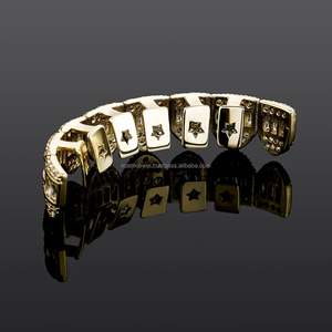 Personnalisé Glacé Hip Hop Personnaliser S925 Argent Grillz Entièrement Étincelant Rond Et Baguette Coupe Vvs Moissanite Diamants Grillz - Product Image 3