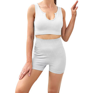 Vêtements de sport sans couture avec logo personnalisé Ensemble de soutien-gorge et shorts de sport pour yoga et entraînement de yoga grande taille pour femmes Ensembles de gymnastique et de remise en forme - Product Image 4
