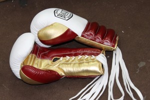 Fournisseurs vendent du matériel d'entraînement de boxe Gants de boxe Gants de Muay Thai personnalisables Gants de boxe personnalisés à prix compétitif - Product Image 6