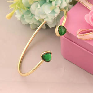 Very Nice Locking Natural <b>Metal</b> Brass Sterling Silver 7MM Approx Vintage IGI Certified Pyramid Shape Bezel Set Indian Bangle - Product Image 1