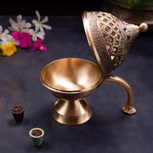 กระถางธูปโลหะทองเหลืองกลิ่นหอมเงาทองขัดเงาพร้อมฝาดีไซน์น่าสนใจที่สุดเตานี้ใช้ chruchs - Product Image 4