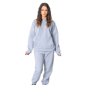 Conjuntos Deportivos de Mujer de Alta Calidad, Personalizados con Logotipo Impreso y Bordado, Sudadera con Capucha y Pantalones de Felpa, Ropa de Invierno, Tallas Grandes - Product Image 1