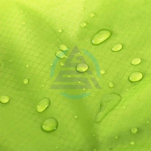 Sac étanche pour l'extérieur Sac étanche pour cordon de serrage Sac de rangement ultra léger en nylon 20D enduit de silicone pour cordon de serrage - Product Image 6