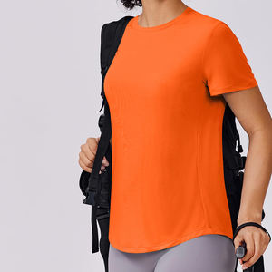 เสื้อยืดออกกำลังกายผ้าโพลีเอสเตอร์เนื้อนุ่มเป็นพิเศษสำหรับผู้หญิงใส่เล่นกีฬาได้แบบสบาย - Product Image 5