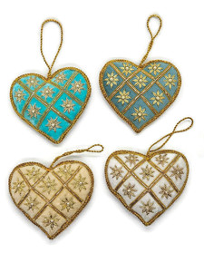 Ornements suspendus de Noël en forme d'étoile et de cœur personnalisés avec logo personnalisé Cadeau de décoration saisonnière pour la maison et le bureau Fabriqué en Inde - Product Image 4