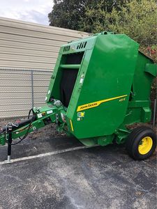 Presse à balles de foin automatique ronde 550M Type III, équipement d'emballage de fourrage agricole avec moteur - Product Image 3