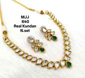 Collar nupcial de lujo Kundan con diseño de Polki de varias piedras La mayoría de las ventas para el día de la boda y las fiestas Precio de exportación competitivo - Product Image 4