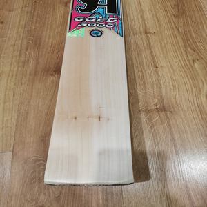 Bate de críquet de sauce inglés de grado 1 de alto rendimiento, bate de madera de alta calidad hecho a mano en Pakistán - Product Image 2