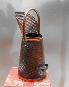 ถังเก็บถ่านหินทองแดงหรูหราที่มีการออกแบบเป็นลายนูนเหมาะสำหรับใช้ในอาคารและกลางแจ้ง - Product Image 4