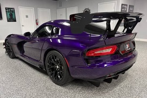 ( F&2 ) Dodge Viper ACR Extreme Usado del 2016 - Product Image 2