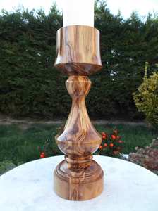 Support de bougie en bois naturel écologique pour la décoration de table à manger, avec une forme classique, une construction durable et un usage de Noël. - Product Image 2