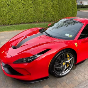 Véhicules d'occasion 2022 F8 Spider 3.9L Twin Turbo V8 710 ch 568 ft-lb lbs. Prêt pour une expédition rapide - Product Image 1