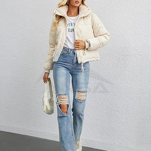 Veste matelassée courte pour femmes en gros, col montant, hiver, chaude, matelassée, tendance, beige - Product Image 4