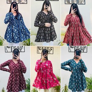 Kurti corto de algodón con estampado floral de moda de peso ligero con mangas largas perfecto para niñas de oficina y collage - Product Image 6