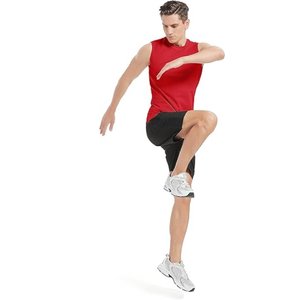 Disponible dans une variété de couleurs et de tailles audacieuses, nos débardeurs d'entraînement répondent au style et aux préférences de chaque individu - Product Image 3