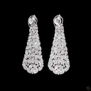 Boucles d'oreilles ultra-luxueuses en diamant de laboratoire multi-formes de 41,23 carats pour femmes en or blanc 14 carats - Product Image 4