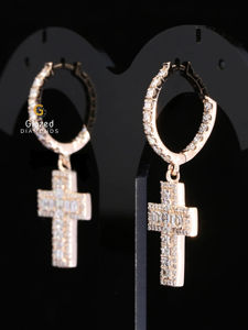 Nueva moda totalmente helado Jesús Cruz cuelga pendientes brillante Esmeralda Moissanite VVs diamantes 925 plata esterlina fiestas regalos - Product Image 4