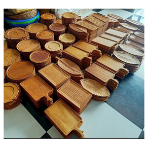 Bandeja de Madera Natural Hecha a Mano, Tabla de Servir de Estilo Rústico para el Hogar y Regalos - Product Image 1