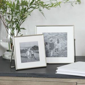 Elegant Handmade <b>Metal</b> <b>Photo</b> <b>Frame</b> Ideal For Gifting During Weddings Anniversaries And Festivals Celebrations - Product Image 2