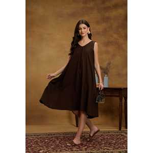 Vestido largo elegante e informal de talla grande Cocoa Dusk ODM, diseño personalizado, 100% algodón, con bordado de hilo Katha, ideal para eventos de club y uso diario. - Product Image 2