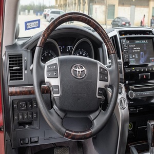 Alerte Offre Exceptionnelle! Toyota Land Cruiser 5.7L V8 Power 4WD Salsa Red Pearl Luxury SUV 2014, état impeccable - Product Image 3