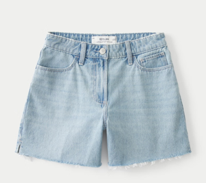 กางเกงขาสั้นผ้ายีนส์สำหรับผู้หญิงขนาดพลัสไซส์สำหรับไลฟ์สไตล์ใช้งานน้ำหนักเบาระบายอากาศได้ดี - Product Image 1