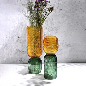 Florero de cristal transparente de color decorativo de vidrio de borosilicato alto florero de cristal de mesa para decoración del hogar - Product Image 2