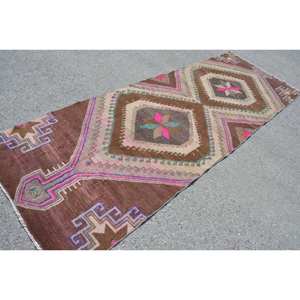 Alfombra Kilim turca Vintage de 3,8x11,2 pies, diseño clásico de retales marrón y rosa, Material de lana con respaldo de látex para pasillo de dormitorio - Product Image 2
