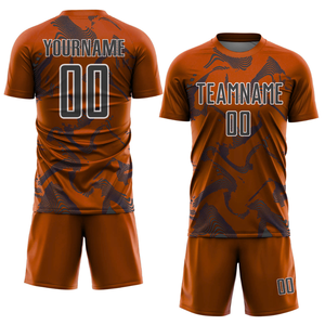 Conjunto de uniformes de fútbol personalizados al por mayor, camiseta y pantalones cortos de fútbol por sublimación, ropa de equipo transpirable de poliéster de secado rápido, OEM - Product Image 6