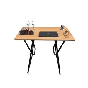 Table en métal élégante avec cadre en acier thermolaqué pour la décoration de la maison et des restaurants - Product Image 5