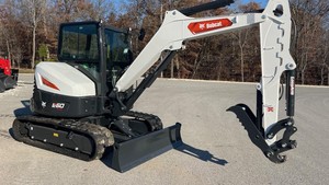 Precio Económico para Excavadora E60 de 5-6t, Motor Hidráulico de 6 Toneladas, Lista para Trabajar, Caja de Cambios, Motor, Rodamientos, Bomba, Origen Francia - Product Image 2