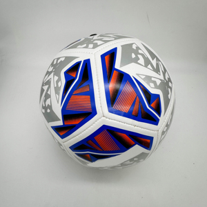 Vente en gros 12 Panneaux Ballon de Football Personnalisable Logo Taille Standard 5 Ballon d'Entraînement Cousu à la Machine à partir de PU PVC Caoutchouc Cuir TPU - Product Image 2