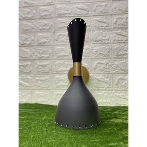 Lámpara de pared de metal hecha a mano, lámpara de pared industrial rústica, diseño ajustable para sala de estar disponible para la venta - Product Image 2