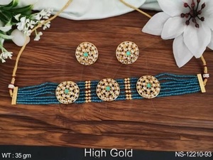 Hermoso Conjunto de Gargantilla Estilo Antiguo con Diseño Étnico de Cuentas y Alto Pulido Dorado, Perfecto para Bodas, Festivales y Fiestas - Product Image 2