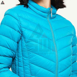 Nouvelle veste d'hiver pour femmes en peau de mouton, rembourrée, en coton, en toile tricotée, légère, respirante, avec col à capuche, personnalisable - Product Image 6
