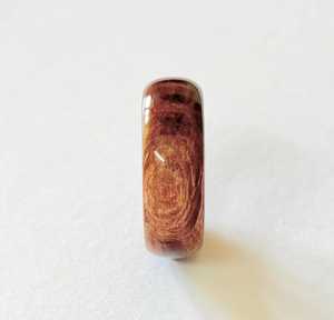 Anillos de madera curvada personalizables Gran anillo de boda personalizado Anillo de madera artesanal con material de madera grabado gratis - Product Image 2