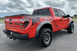 LISTO PARA CONDUCIR - USADO, VOLANTE A LA IZQUIERDA |   Volante a la derecha |   Ford F-150 SVT Raptor 2010, 6.2L - Product Image 3