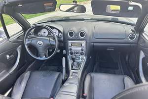 Mazda MX-5 Miata Grand Touring RWD Plus 2016 Usado en Buen Estado, Sin Accidentes, Volante a la Izquierda/Derecha - Product Image 4