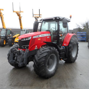 Tractor Agrícola Massey Ferguson 7718 Usado, 4x4, Motor Potente, Equipado con Bomba para Labranza Pesada y Transporte, Buen Precio - Product Image 6