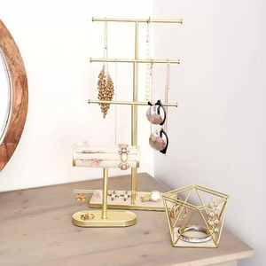 Hanging Lifestyle Stand for Jewelry Modern Design Metal Wire Gold Color Powder Coated Jewelry <b>Display</b> <b>Accessories</b> in Good Price - Product Image 6