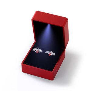 Jeulia Oval LED Jewelry <b>Storage</b> Box-Luxurious Gift Box for <b>Earrings</b> Bangles & Pendants - Product Image 2