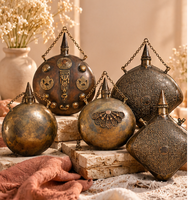 Reproduction égyptienne d'une gourde antique – Gourde décorative vintage en métal, fabriquée à la main, avec un design égyptien ornemental