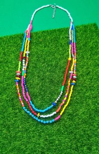 Collar de joyería de moda con cuentas geométricas acrílicas hechas a mano elegante para regalo artístico único de mujer - Product Image 5