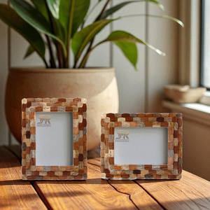 Cadre photo élégant en os incrusté fait à la main avec logo et taille personnalisables pour la décoration de maison de luxe ou collection de cadeaux uniques - Product Image 2