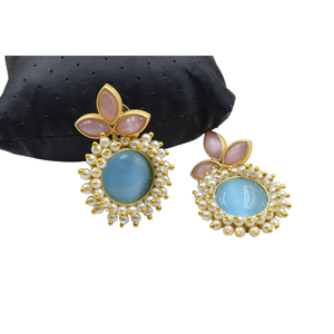 ต่างหูเม็ดเดี่ยวเคลือบทองวัสดุทองเหลืองเครื่องประดับแฟชั่นสำหรับผู้หญิงและเด็กผู้หญิง - Product Image 2