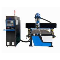 Machine de fraisage CNC ATC à broche unique 4*8 pieds 9 kW 1325 avec commande Syntec, moteur de pompe à vide haute précision pour meubles et armoires