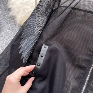 Veste de Baseball Vintage Printemps Broderie Maille pour Femmes Lâche Noir Manches Longues Zipper Manteau Workwear Tops Perspective - Product Image 5